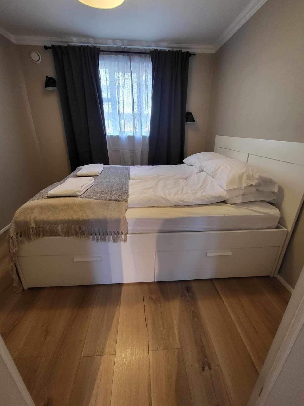 Astro Hverfisgata Reykjavík Zewnętrze zdjęcie